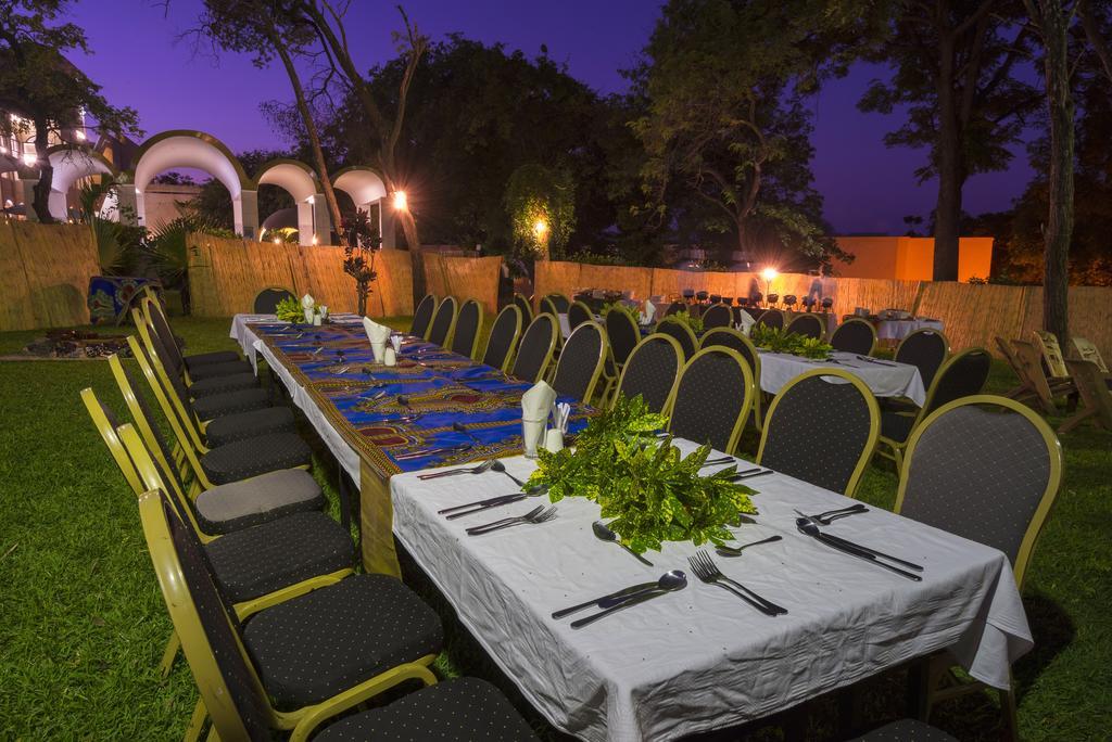 Victoria Falls Rainbow Hotel Kültér fotó